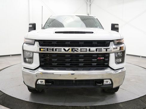 Used 2023 Chevrolet Silverado 2500 LT w/ Convenience Package image 2
