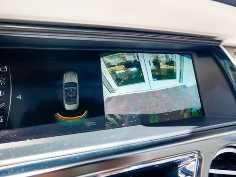 Used 2018 Rolls-Royce Dawn image 61