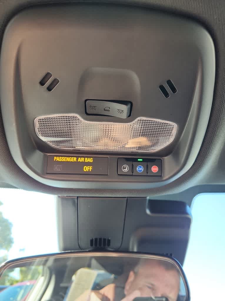 Used 2025 Buick Envista Sport Touring FWD image 21