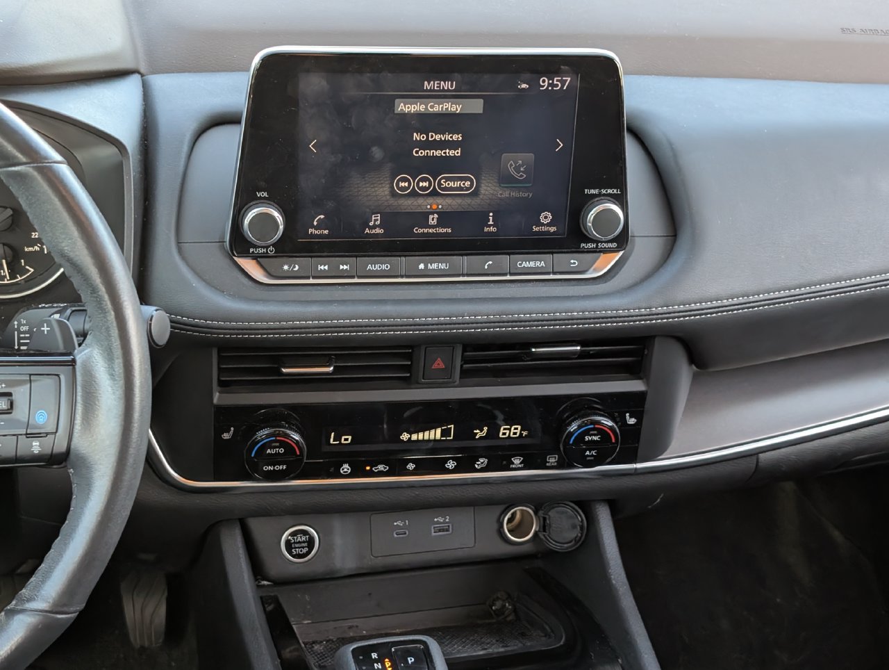 Used 2023 Nissan Rogue SV w/ SV Premium B Package FWD image 12