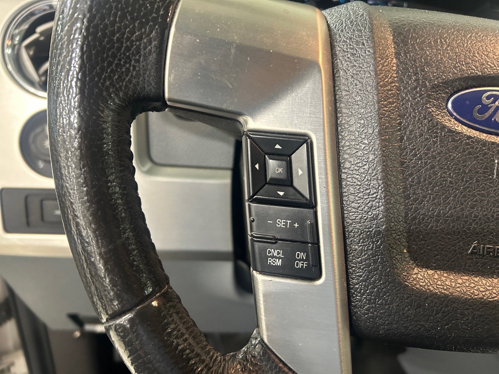 Used 2011 Ford F150 Platinum RWD image 18