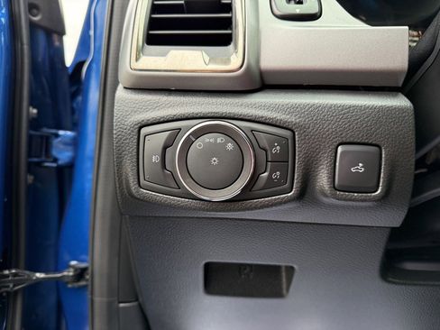 Used 2020 Ford Ranger XLT w/ XLT Sport Appearance Package image 17