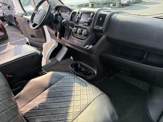 Used 2016 RAM ProMaster 2500 w/ Mopar Trailer Tow Group FWD image 31