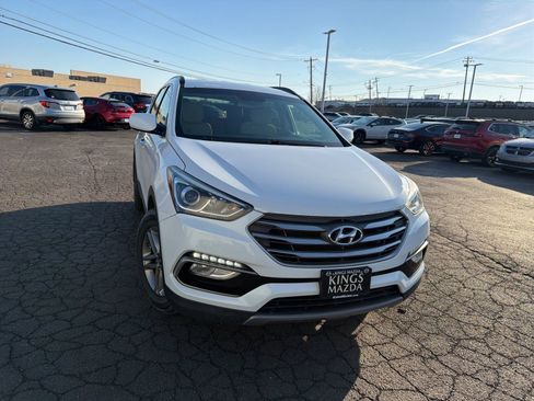 Used 2017 Hyundai Santa Fe Sport image 20