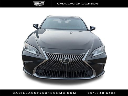 Used 2020 Lexus ES 350 w/ Premium Package image 2