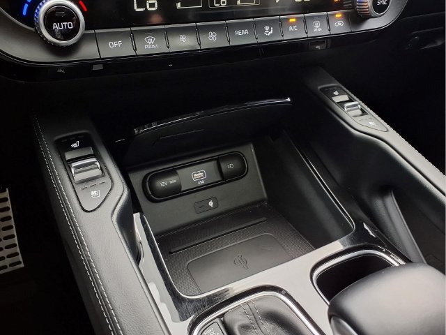 Used 2022 Kia Telluride SX FWD image 11