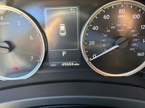 Used 2021 Lexus IS 300 image 18