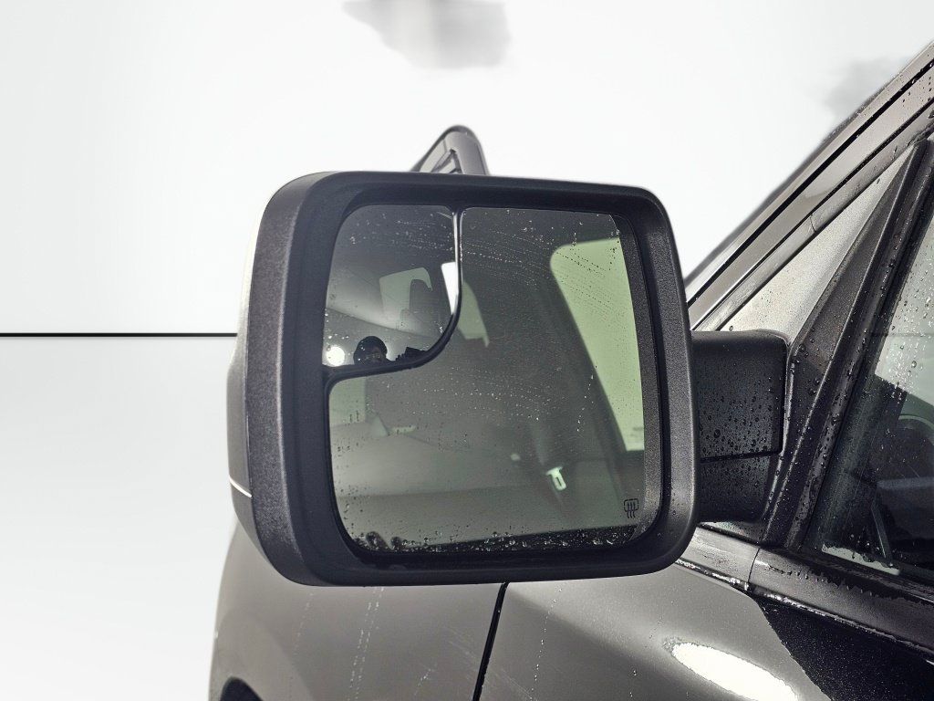 New 2026 RAM 1500 Warlock AWD/4WD image 15