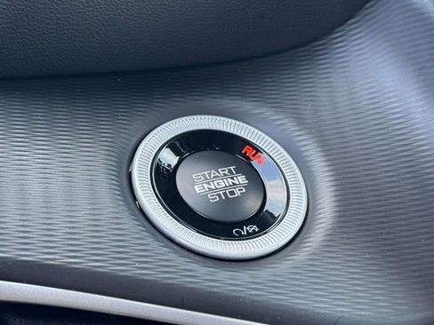 New 2025 Jeep Grand Cherokee Laredo X w/ Luxury Tech Group I AWD/4WD image 7