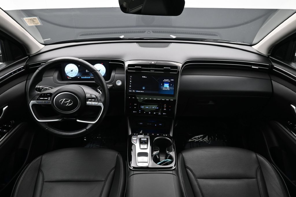 Certified 2023 Hyundai Tucson Limited AWD/4WD image 13