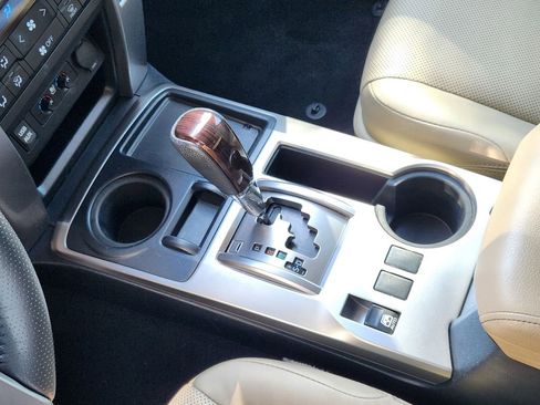 Used 2018 Toyota 4Runner Limited image 18