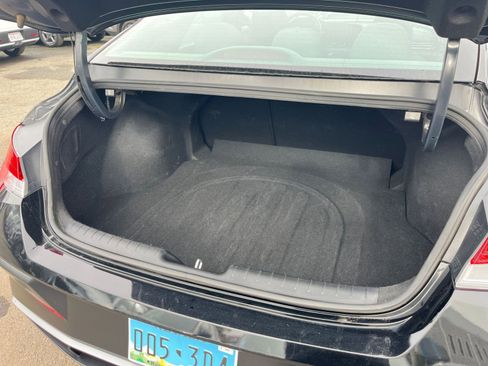 Used 2025 Hyundai Elantra SEL image 29