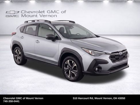 Used 2025 Subaru Crosstrek 2.0i Premium AWD/4WD image 2