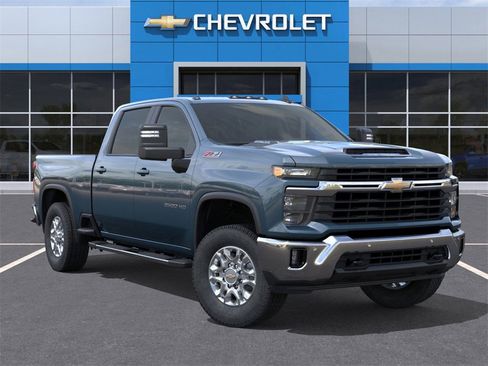 New 2026 Chevrolet Silverado 2500 LT w/ All Star Edition image 7