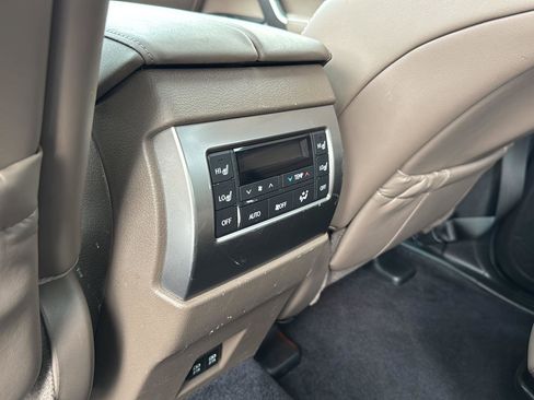 Used 2022 Lexus GX 460 Luxury w/ Sport Design Package image 16