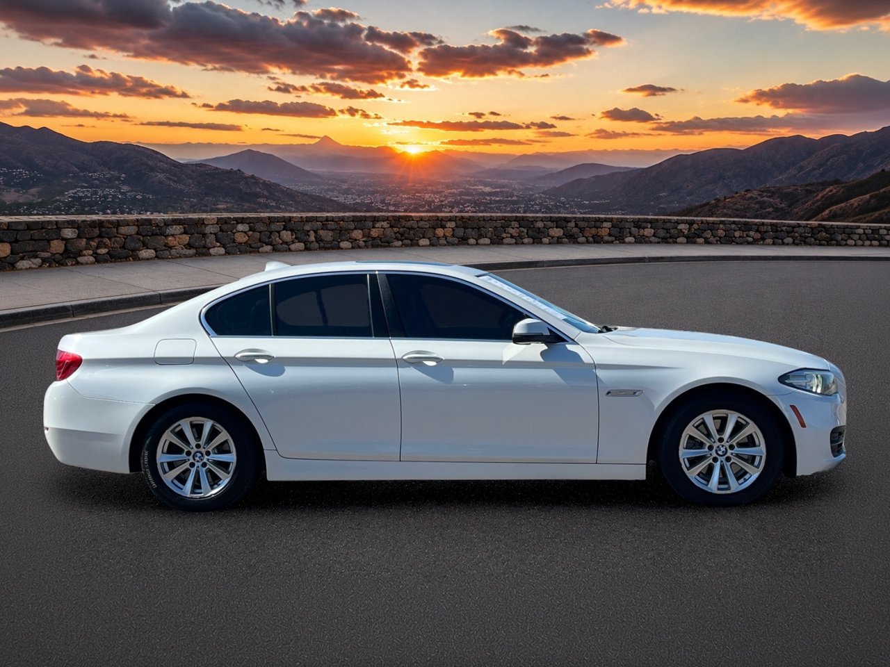 Used 2014 BMW 528i Sedan RWD image 6
