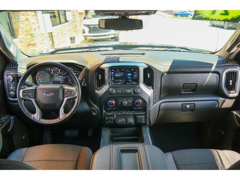 Used 2021 Chevrolet Silverado 1500 LT Trail Boss w/ Convenience Package II AWD/4WD image 12