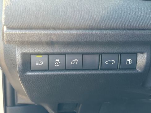 Used 2025 Toyota Camry LE image 22