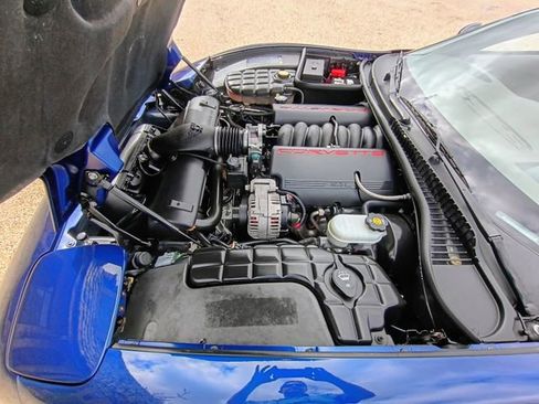 Used 2004 Chevrolet Corvette Convertible w/ Preferred Equipment Group image 77