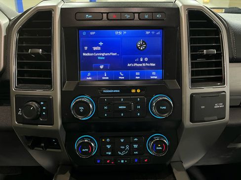 Used 2020 Ford F250 Lariat w/ Lariat Value Package AWD/4WD image 17
