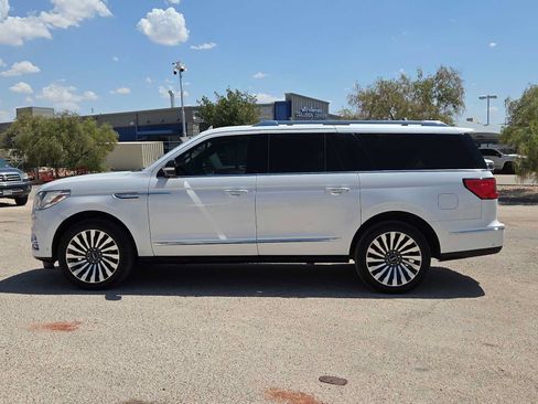 Used 2019 Lincoln Navigator L Reserve AWD/4WD image 5