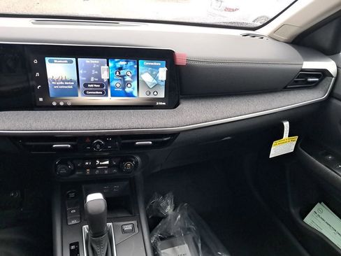 New 2026 Nissan Kicks SV w/ Cold Weather Package image 20