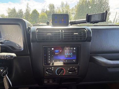 Used 1999 Jeep Wrangler Sport AWD/4WD image 15