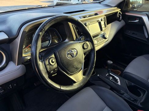 Used 2013 Toyota RAV4 Limited image 14