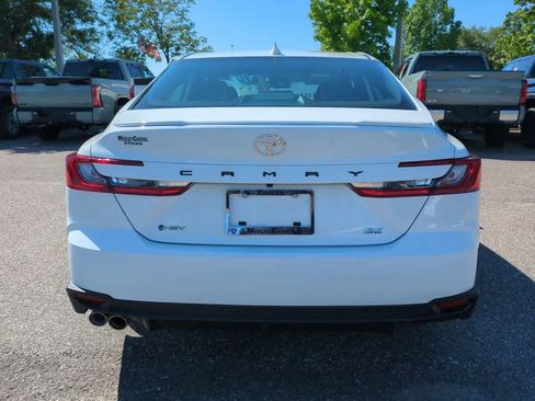 Certified 2026 Toyota Camry SE FWD image 5