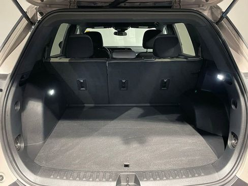 Used 2026 GMC Terrain Elevation image 5