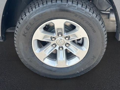 Used 2019 RAM 1500 Laramie AWD/4WD image 31