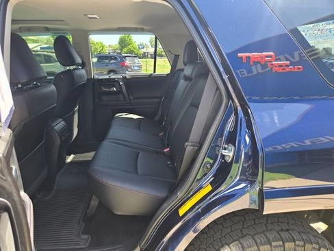 Used 2024 Toyota 4Runner TRD Off-Road Premium w/ Moonroof Package AWD/4WD image 18