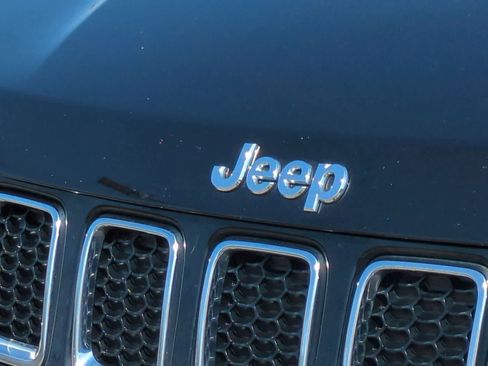 Used 2020 Jeep Compass Limited image 12