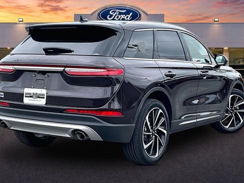 Used 2023 Lincoln Corsair Reserve w/ Equipment Group 202A AWD/4WD image 13