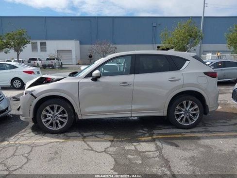 Used 2024 MAZDA CX-5 AWD 2.5 S w/ Premium Plus Pkg image 10