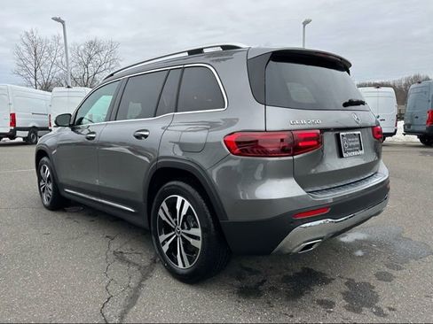 New 2026 Mercedes-Benz GLB 250 4MATIC image 5