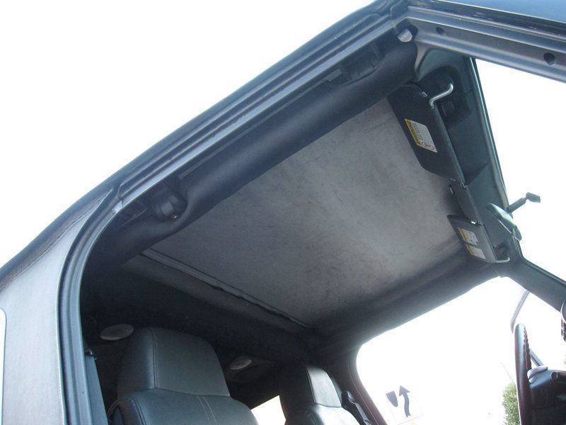 Used 2004 Jeep Wrangler X w/ Wheel Plus Group AWD/4WD image 24