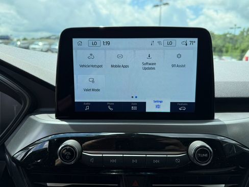 New 2025 Ford Escape Active w/ Cold Weather Package image 24