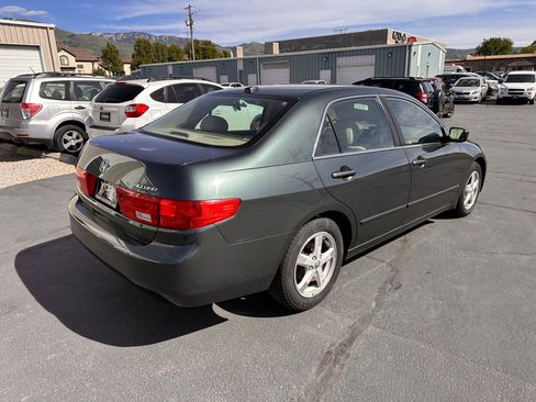 Used 2005 Honda Accord EX image 3