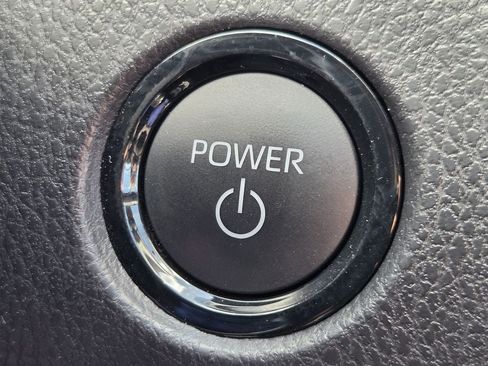 Used 2026 Toyota Camry SE w/ Convenience Package FWD image 21