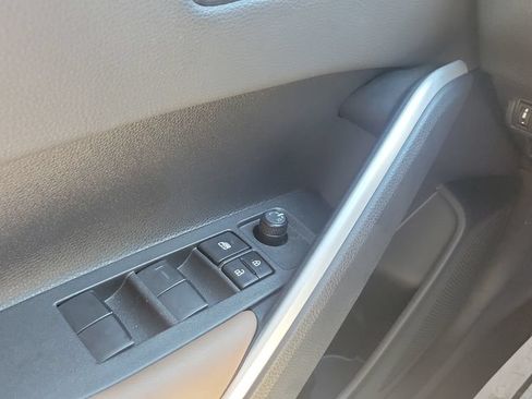 Used 2026 Toyota Corolla Cross XLE w/ Convenience Package FWD image 14