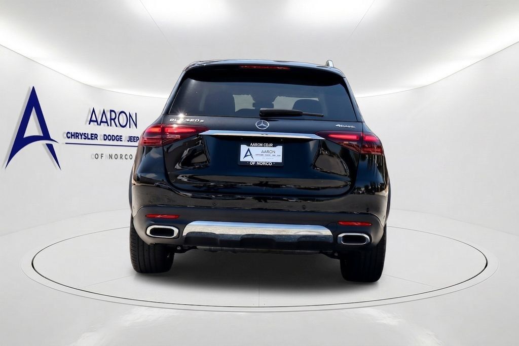 Used 2025 Mercedes-Benz GLE 450e 4MATIC image 5