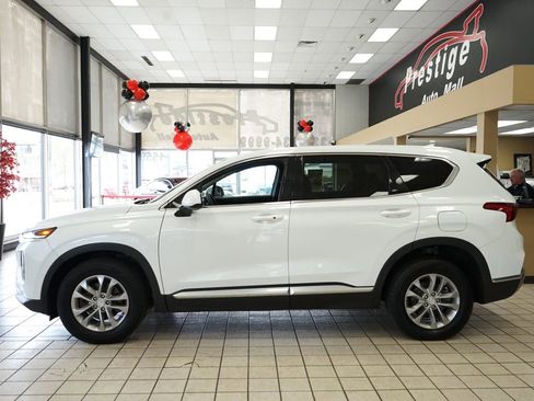 Used 2020 Hyundai Santa Fe SEL image 4