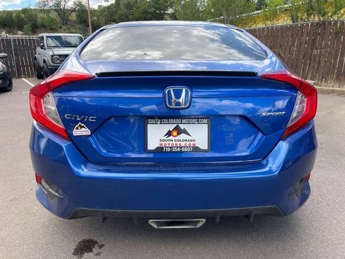Used 2020 Honda Civic Sport image 6