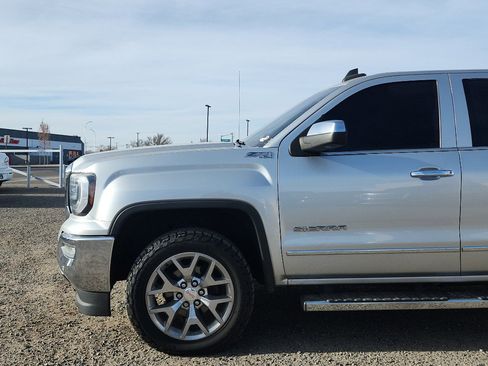 Used 2018 GMC Sierra 1500 SLT image 10