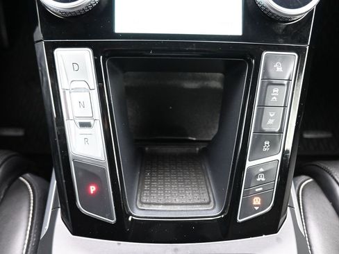 Used 2020 Jaguar I-PACE HSE image 25