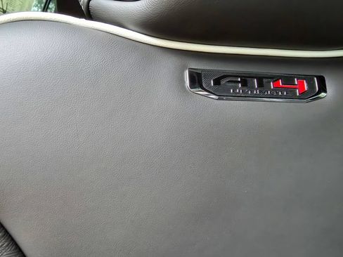 New 2026 GMC Yukon XL AT4 Ultimate AWD/4WD image 31