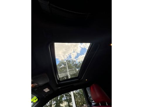 Used 2020 Dodge Challenger SXT w/ Blacktop Package image 21