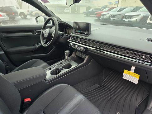 Certified 2026 Honda Civic Sport image 4