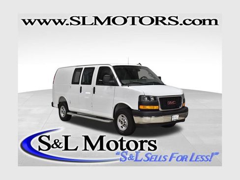 Used 2025 GMC Savana 2500 w/ Driver Convenience Package RWD image 1